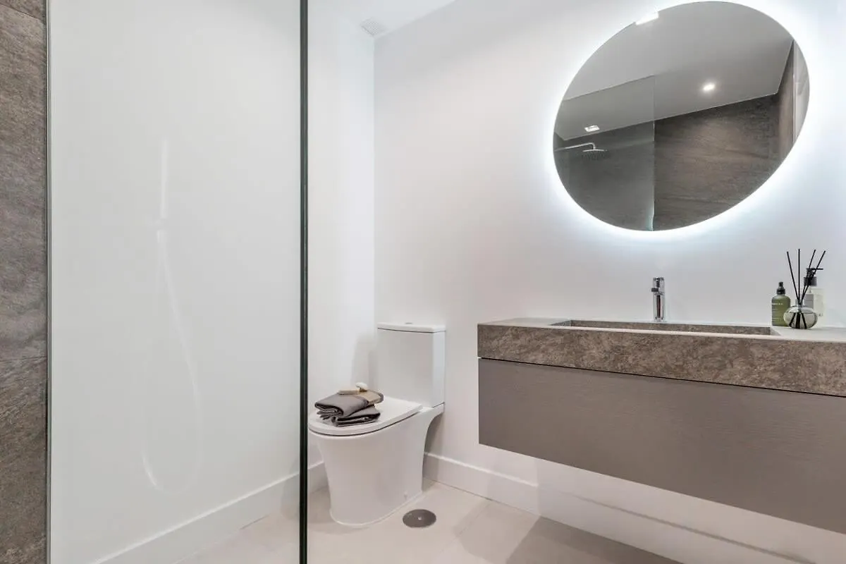 Maestranza Exclusive Townhouse Close To Puerto Banus With Bbq Pool 마르베야 아파트